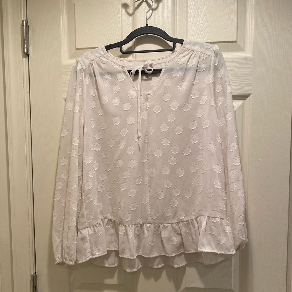 Loft White with slight gold tie blouse- size MP